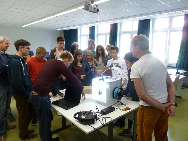 Erste Einweisungen am 3D-Drucker.
